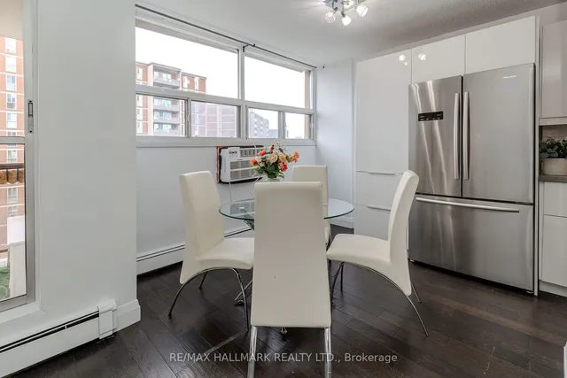 Additional image 8 of 1950 Main St Unit 607