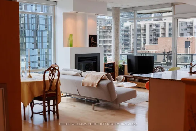 Additional image 19 of 333 Adelaide St Unit 1201