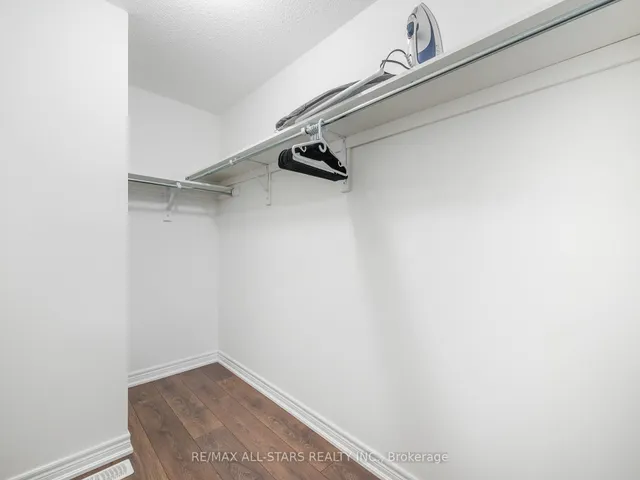 Additional image 27 of 32 Faye St