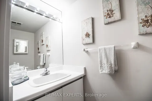 Additional image 16 of 10 Laurelcrest St Unit 412