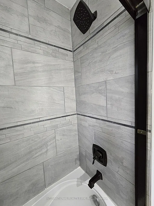 Additional image 18 of 122 East 45th St