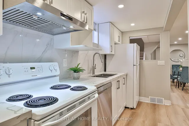 Additional image 22 of 55 Combermere Dr