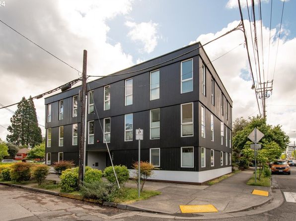 1480 N Jarrett St #100, Portland, OR 97217