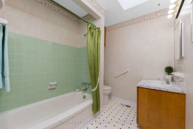 Additional image 29 of 109 Aloma Cres