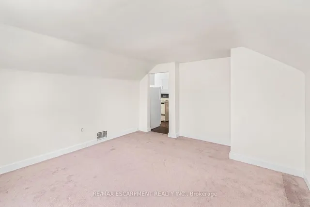 Additional image 25 of 34 Norwich Rd