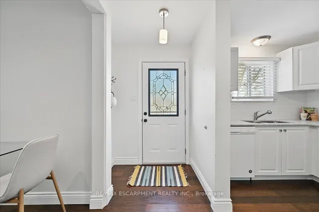 Additional image 5 of 433 East 38th St