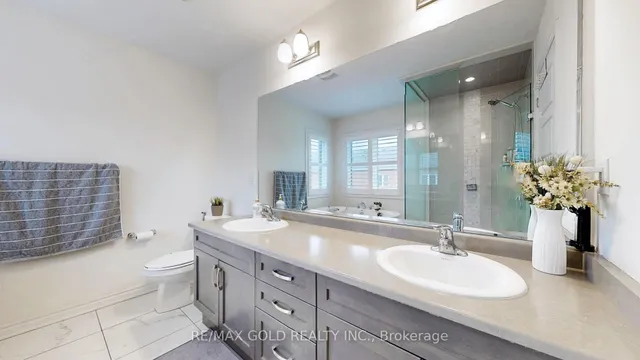 Additional image 25 of 644 Kennedy Circ