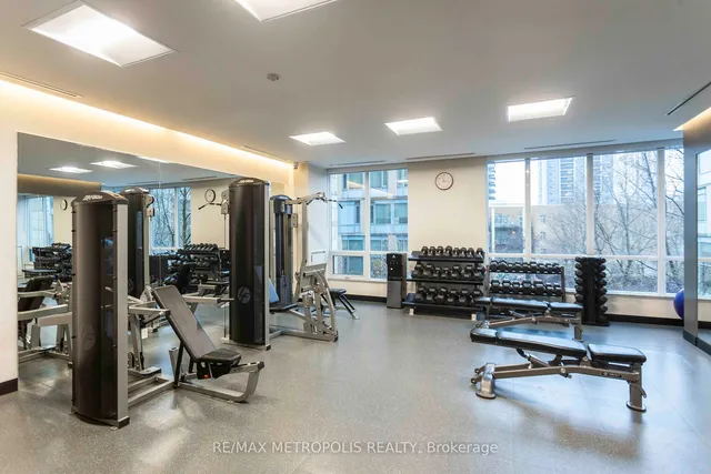 Additional image 18 of 500 Sherbourne St Unit 1704