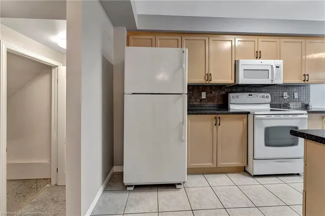 Additional image 16 of 7 Southside Pl Unit 37