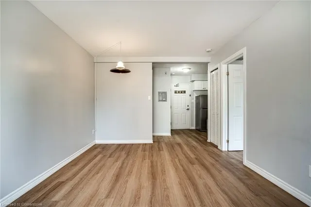 Additional image 17 of 28 Victoria Ave Unit 314