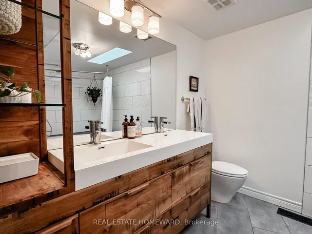 Additional image 19 of 211 Hamilton St