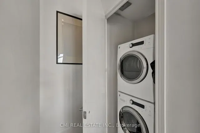 Additional image 17 of 608 Richmond St Unit 1310