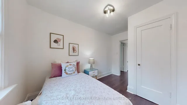 Additional image 35 of 40 Indian Road Cres