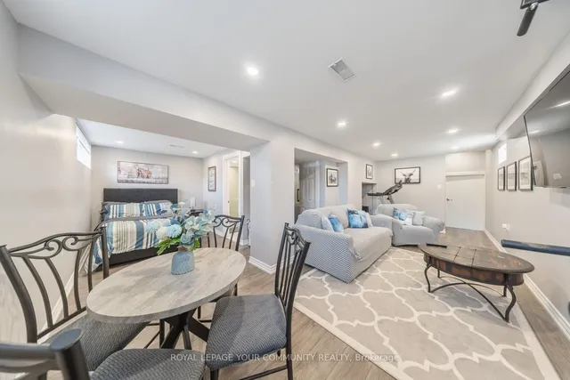 Additional image 34 of 37 Burgby Ave