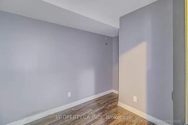 Additional image 11 of 60 Fairfax Cres Unit 428