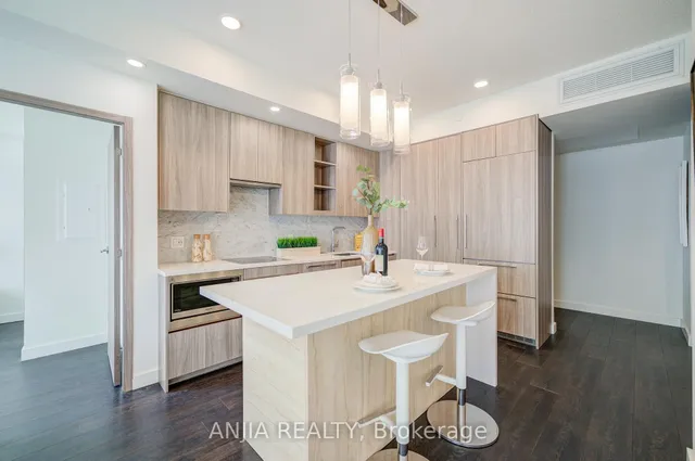 Additional image 9 of 95 McMahon Dr Unit 3101