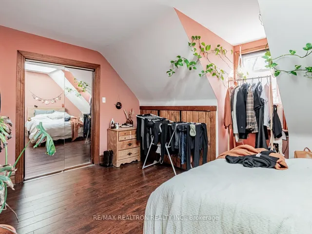 Additional image 18 of 867 Bathurst St