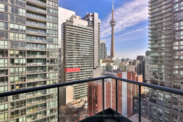 Additional image 31 of 438 King St Unit 2101