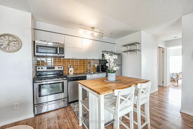 Additional image 14 of 38 Joe Shuster Way Unit 1707