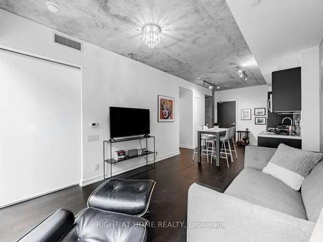 Additional image 11 of 11 Charlotte St Unit 404