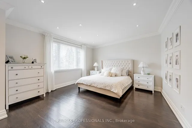 Additional image 20 of 54 Parkchester Rd