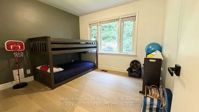 Additional image 13 of 121 West 23rd St