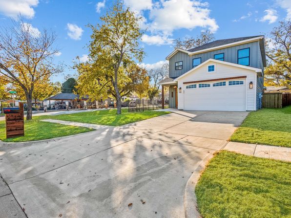 1724 S Hughes Ave, Fort Worth, TX 76105