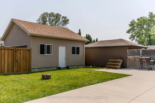 Additional image 44 of 35 Ellins Ave