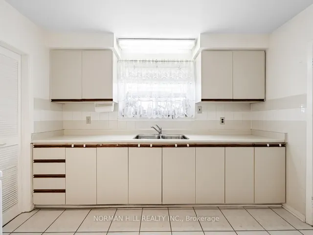 Additional image 13 of 41 Braemar Dr