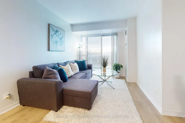Additional image 9 of 60 Town Centre Crt Unit 708