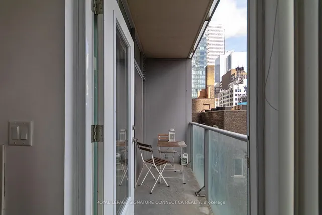 Additional image 22 of 21 Nelson St Unit 727