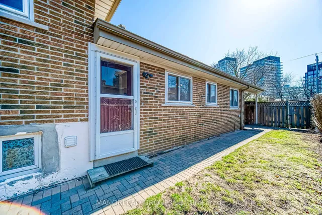 Additional image 35 of 28 Kingslake Rd