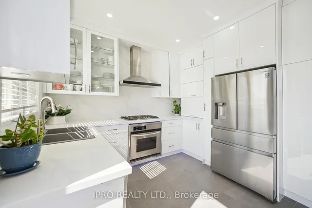 Additional image 14 of 49 Monza Dr