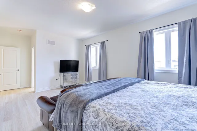 Primary image of 11 Grierson Tr