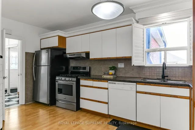 Additional image 10 of 48 Lester Ave