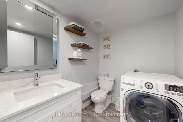 Additional image 16 of 11 Wincott Dr Unit 1111