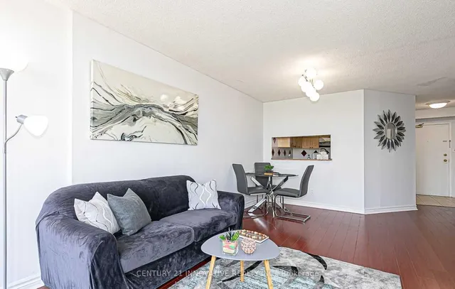 Additional image 15 of 2550 Lawrence Ave Unit 1111