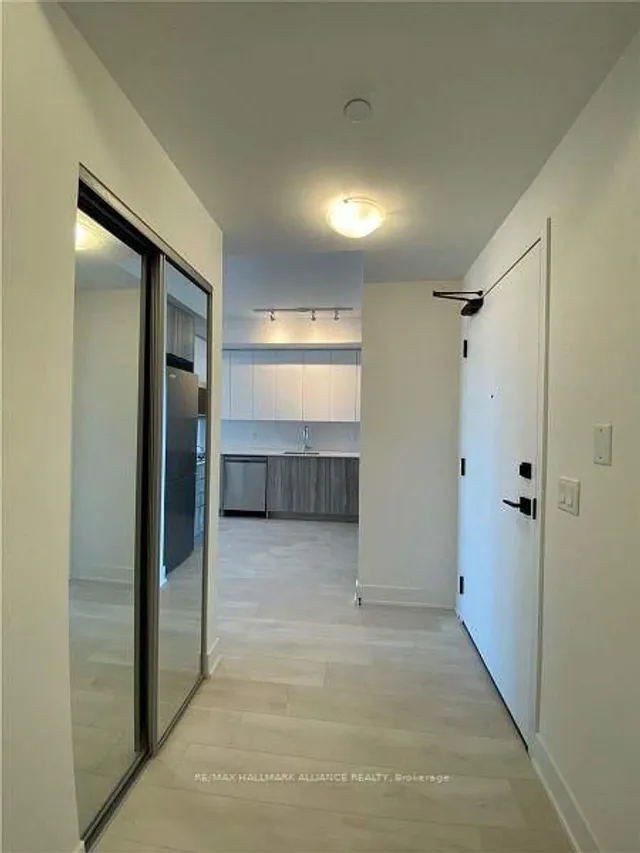 Additional image 3 of 2485 Taunton Rd Unit 825