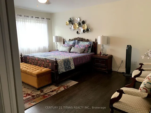 Additional image 18 of 99 Donnici Dr