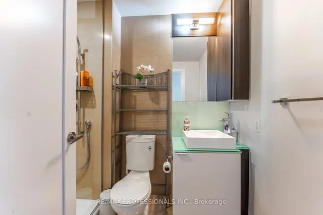 Additional image 8 of 300 Front St Unit 2603