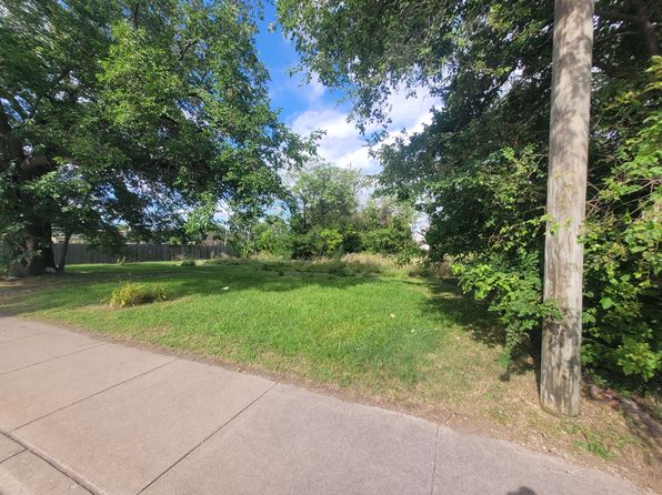 3520 Mount Elliott St, Detroit, MI 48207