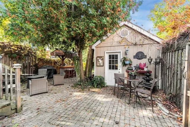 Additional image 34 of 18 Cliff Ave