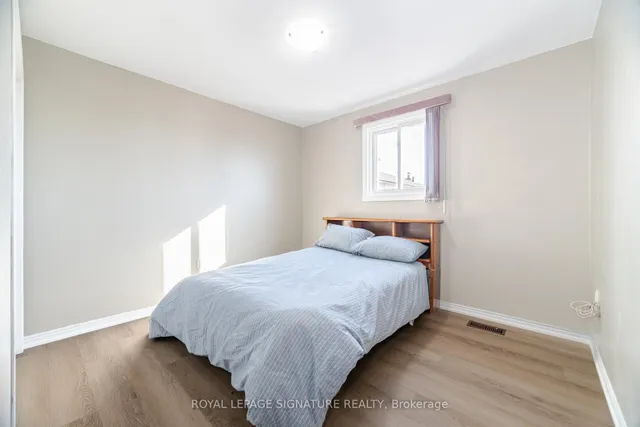 Additional image 20 of 113 Parkwood Cres