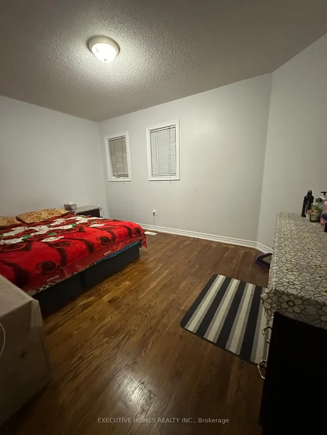 Additional image 10 of 66 Lexington Rd