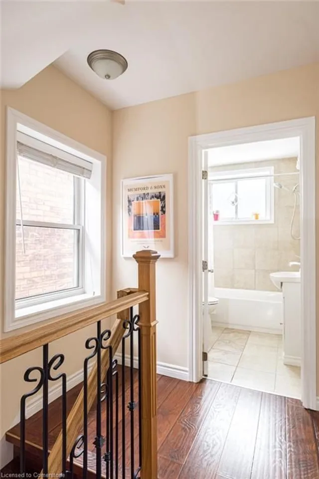 Additional image 21 of 14 Webber St