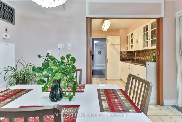 Additional image 22 of 410 Mclevin Ave Unit 1609