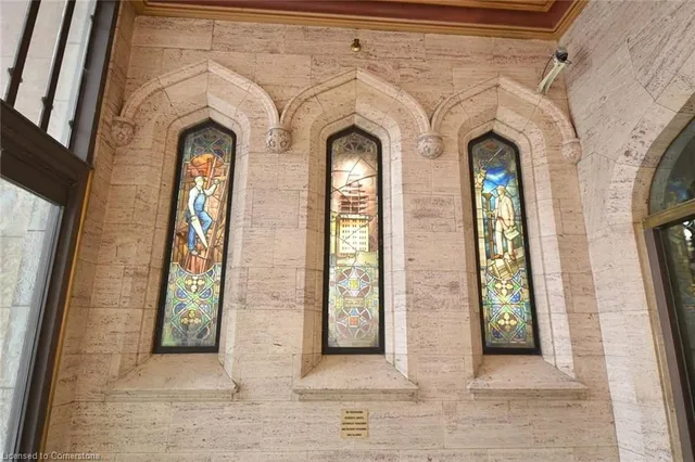 Additional image 32 of 36 James St Unit 905