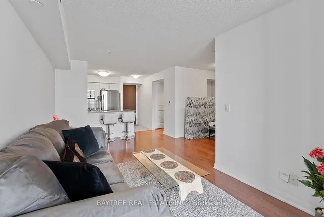 Additional image 10 of 215 Sherway Gardens Rd Unit 1008