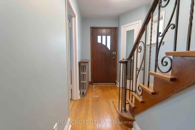 Additional image 15 of 21 Marlee Ave