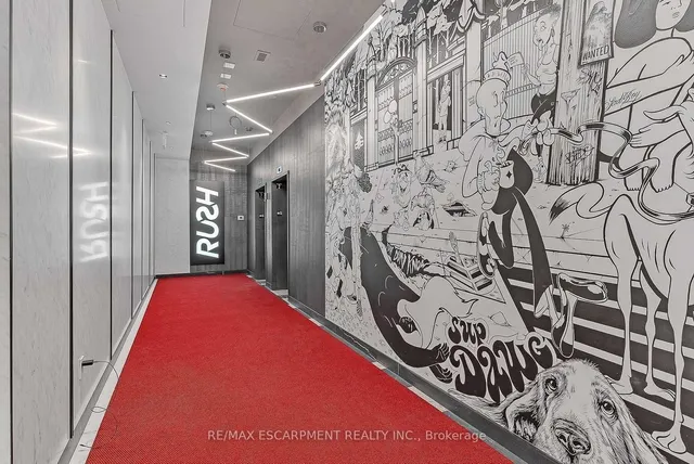 Additional image 24 of 2 Augusta Ave Unit 204